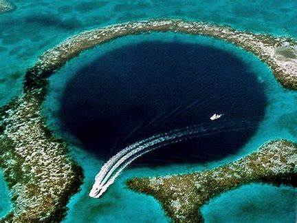 The Great Blue Hole, Belize